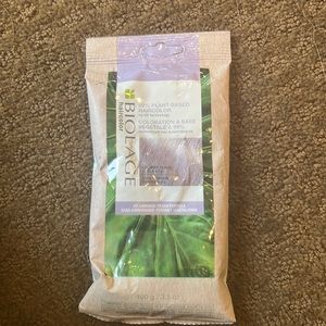 COPY - Biolage 99% plant-based hair color